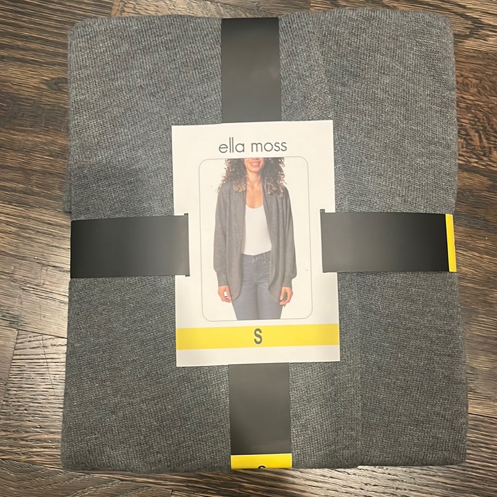 NWT!!! Gray Cardigan Ella Moss size Small